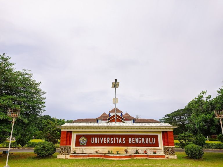 Maukuliah | Universitas Bengkulu